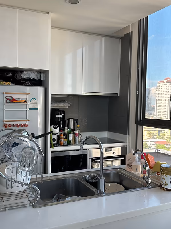 AEQUA Residence Sukhumvit 49 - Image 1