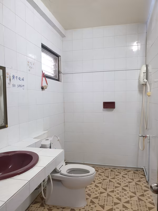 3 Bedroom House For Rent in Sam Sen Nok, Huai Khwang, Bangkok - Image 4