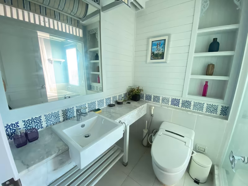 The Unique Condo @Koomuang - Image 4