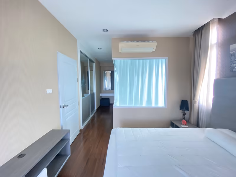 The Unique Condo @Koomuang - Image 7