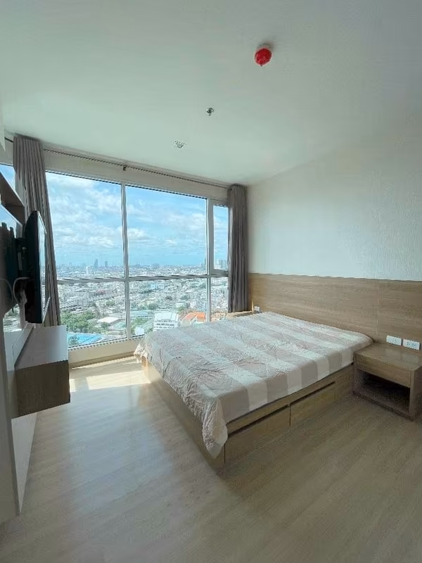 Rhythm Sathorn - Image 1