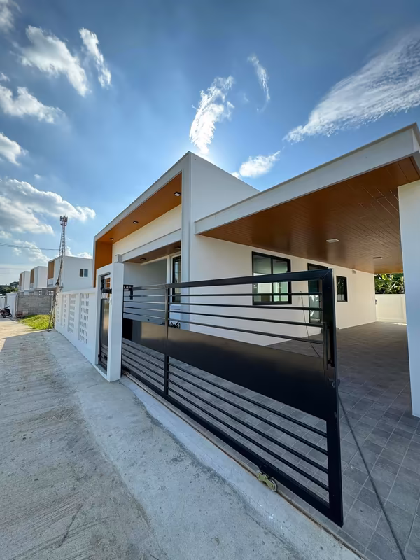 3 Bedroom House For Sale in Tha Wang Tan, Saraphi, Chiang Mai - Image 7
