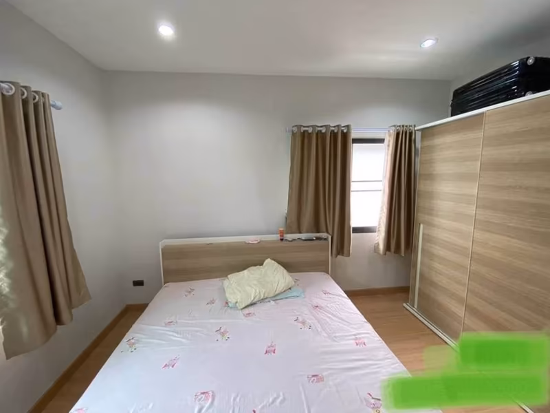 4 卧室 独立房屋 出租 在 - Image 3