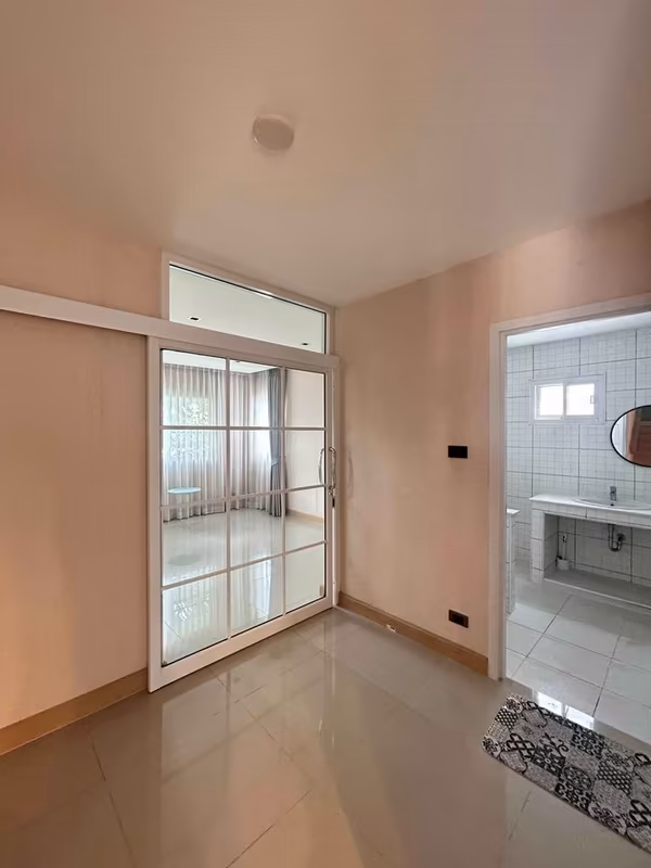 3 Bedroom House For Rent in Ban Waen, Hang Dong, Chiang Mai - Image 6