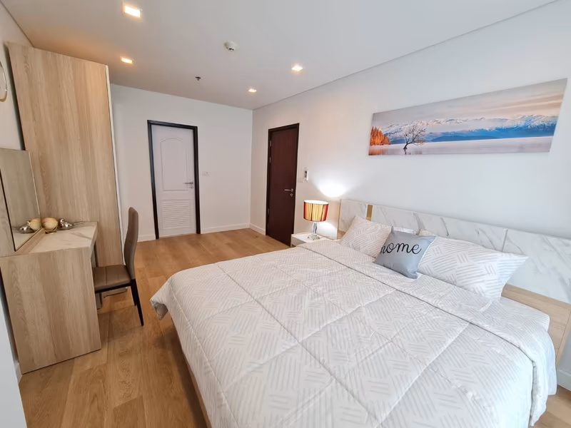 Le Luk Condominium - Image 4