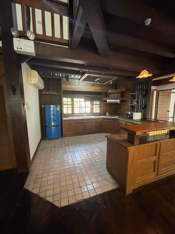 4 Bedroom House For Sale in Ban Pong, Hang Dong, Chiang Mai - Image 3