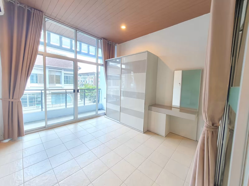 บ้านกลางเมือง เออร์บาเนียน ศรีนครินทร์ 46/1 - Image 6