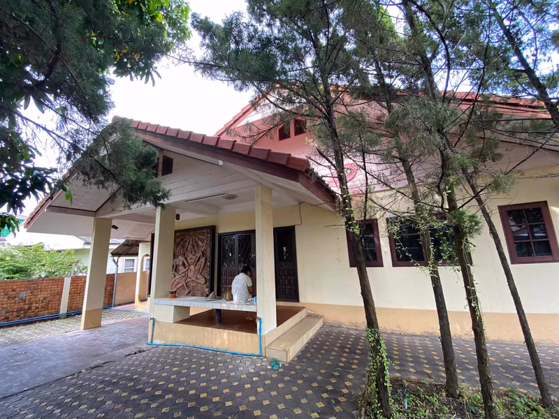 Siriwattana Niwet Village - Image 19