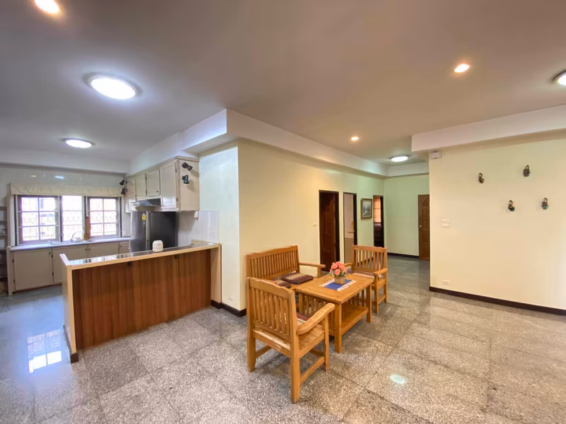 Siriwattana Niwet Village - Image 21