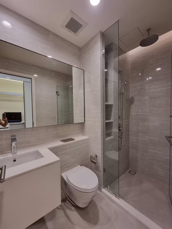 Anil Sathorn 12 - Image 3