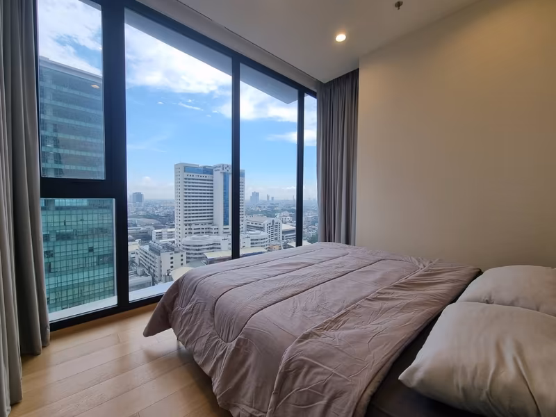 Anil Sathorn 12 - Image 1