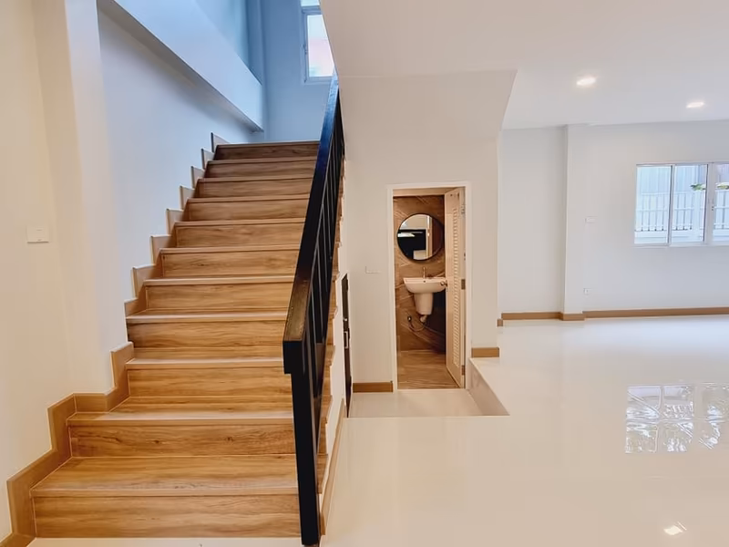 4 Bedroom House For Sale in Hang Dong, Hang Dong, Chiang Mai - Image 8