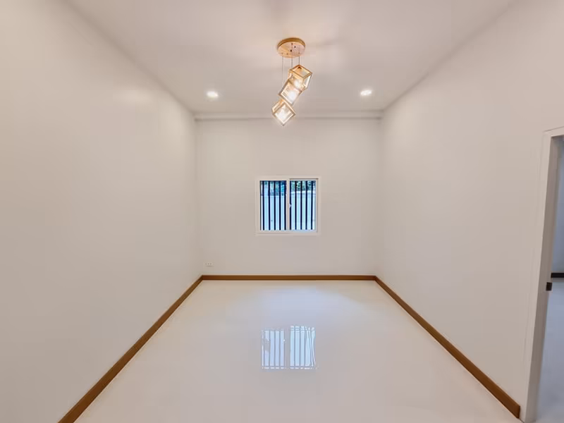 4 Bedroom House For Sale in Hang Dong, Hang Dong, Chiang Mai - Image 6