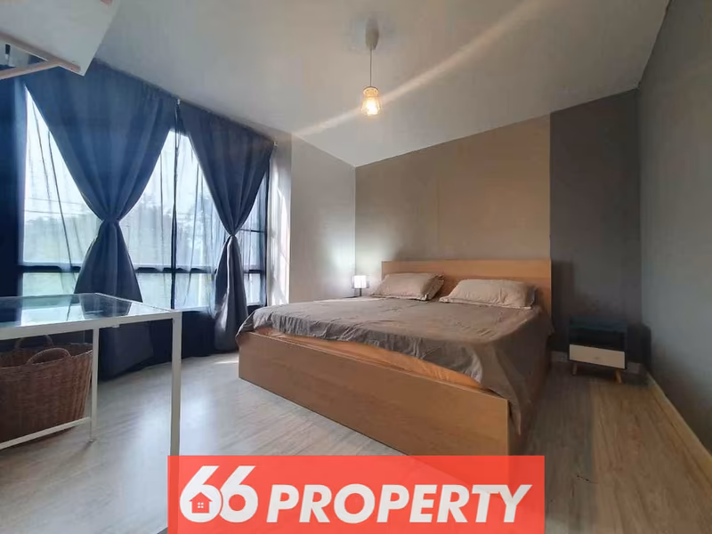 L Style Condo - Image 1