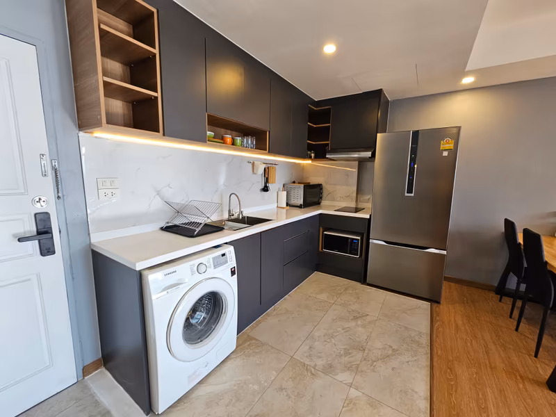 Monterey Place - Image 4