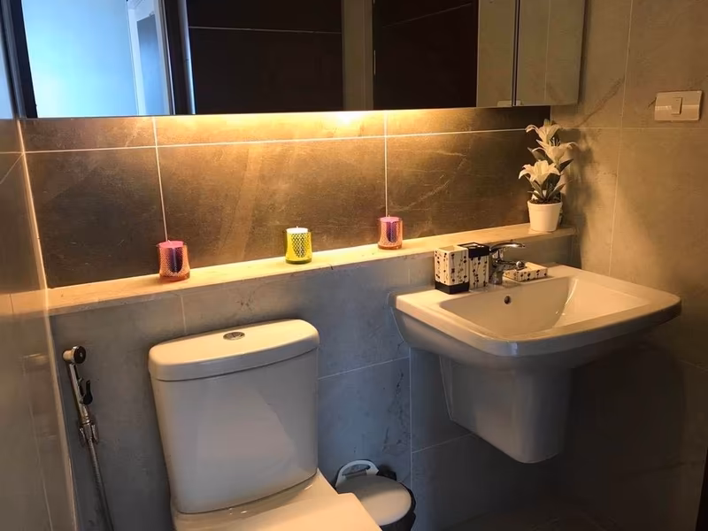 Astra Condo - Image 6