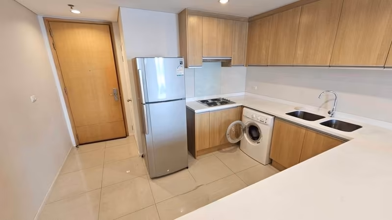 Villa Asoke Condominium - Image 8