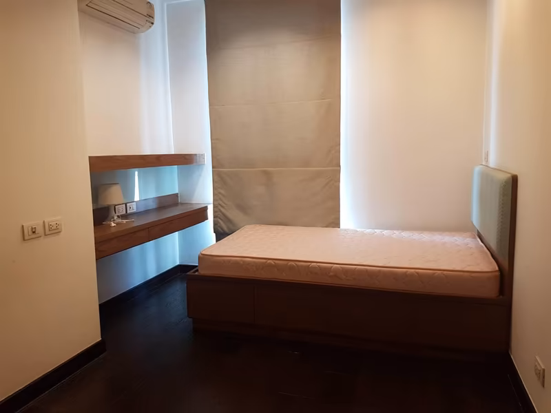 2 卧室 公寓 出租 在 - Image 3