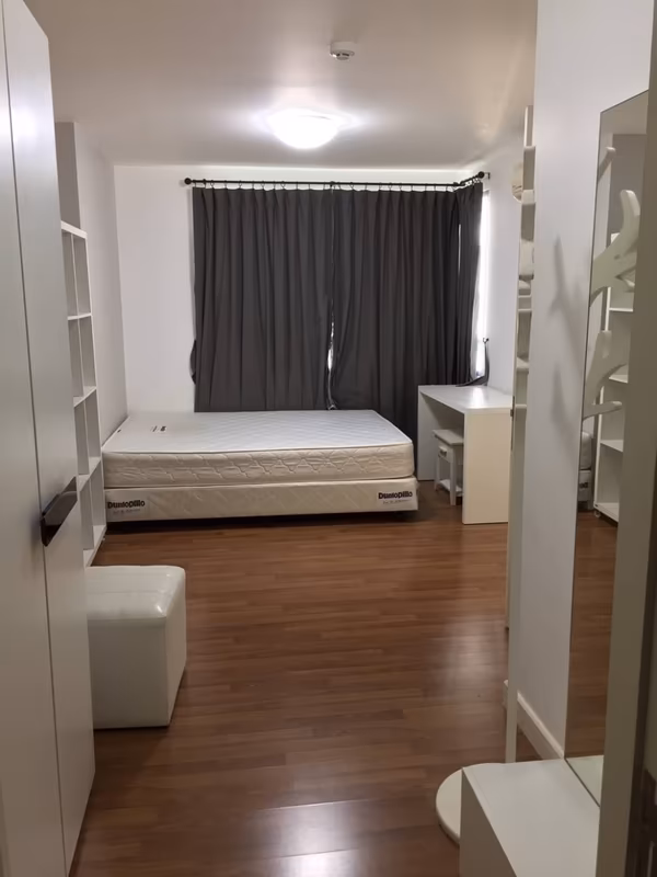 The Clover Thonglor - Image 1