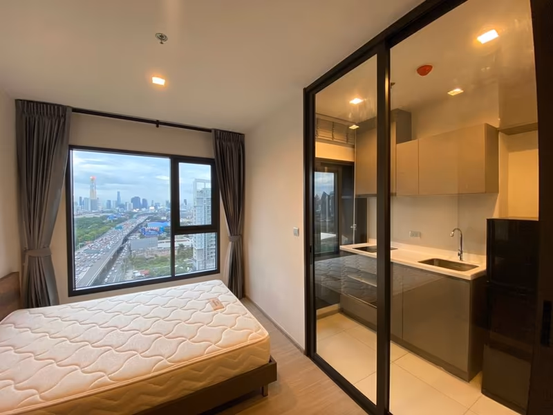 Life Asoke Hype - Image 8