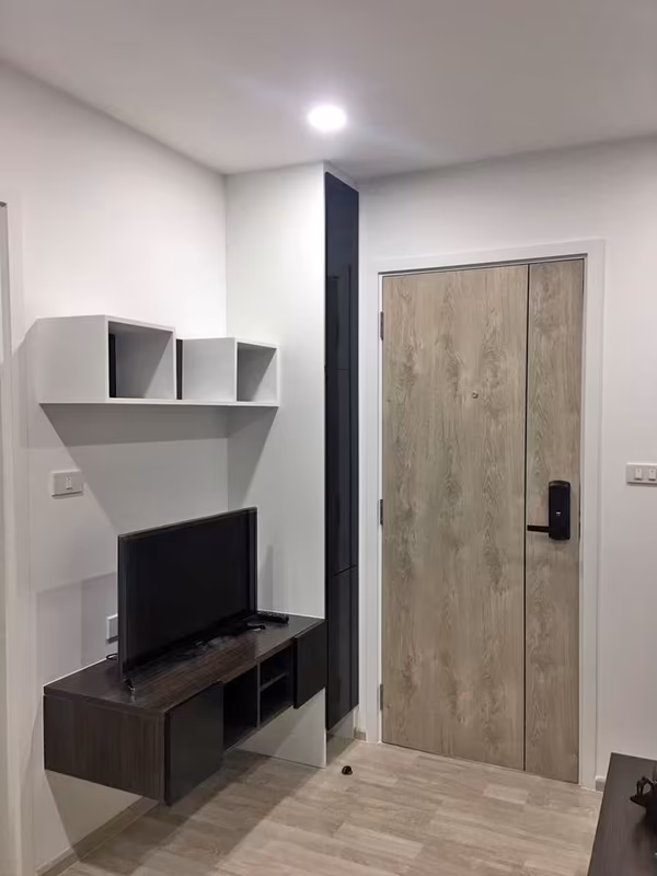 1 ห้องนอน คอนโด สำหรับขาย ใน สามเสนนอก, ห้วยขวาง, กรุงเทพมหานคร - Image 8