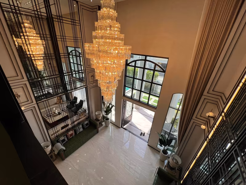 5 Bedroom House For Sale in Khlong Song Ton Nun, Lat Krabang, Bangkok - Image 6