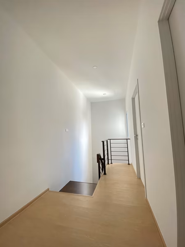 PLEX Onnut - Wongwaen - Image 3