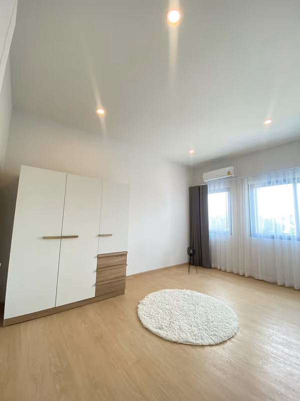 PLEX Onnut - Wongwaen - Image 22