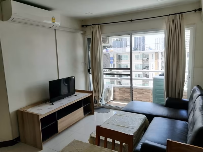Thonglor Tower - Image 3