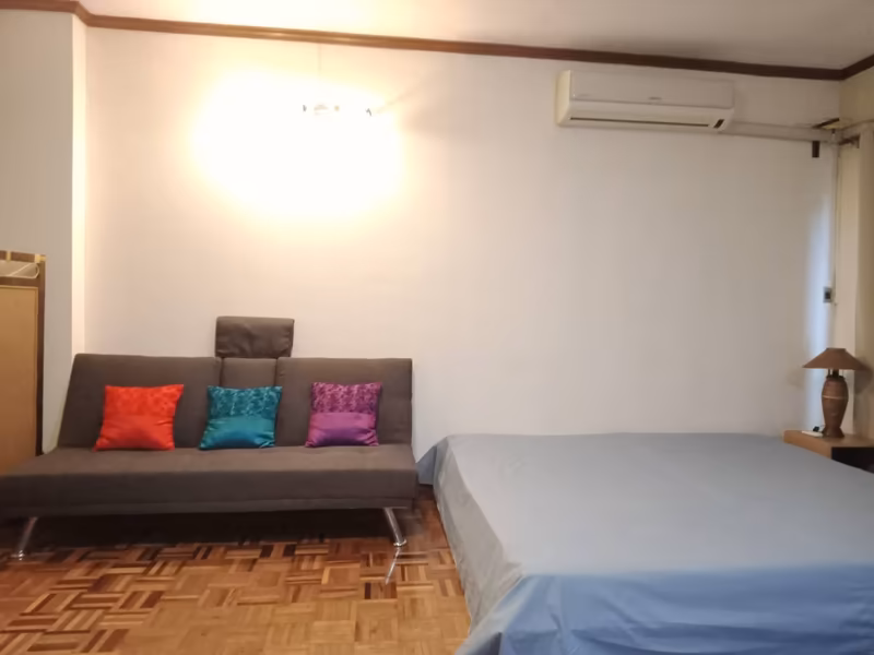 Riverside Condo - Image 6