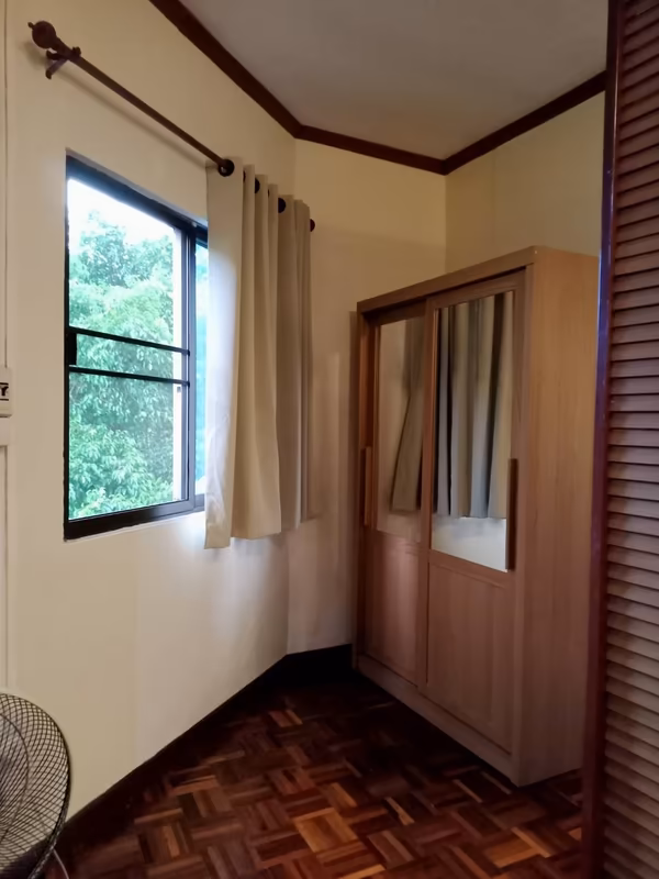Riverside Condo - Image 7