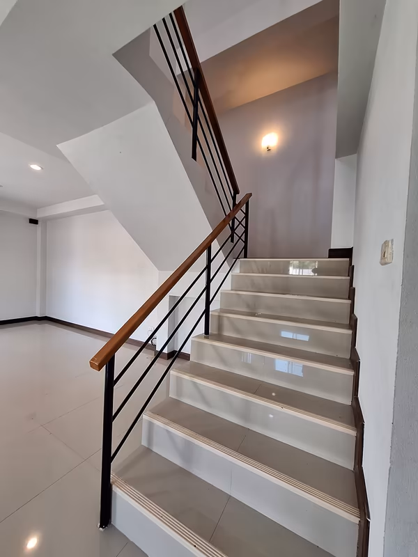 3 Bedroom House For Rent in Hang Dong, Hang Dong, Chiang Mai - Image 2