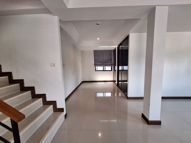 3 Bedroom House For Rent in Hang Dong, Hang Dong, Chiang Mai - Image 5