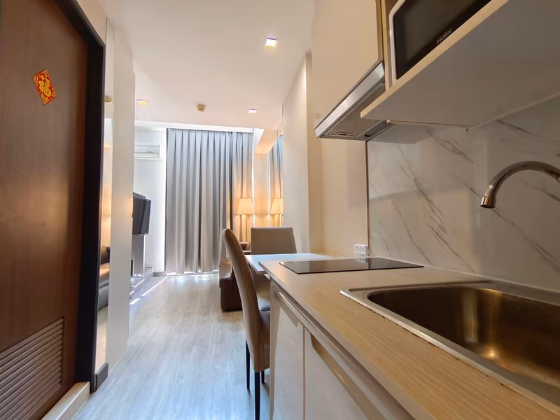 Beyond Sukhumvit Condominium - Image 20