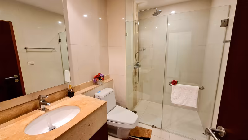 Piyathip Place Serviced Apartment - Image 12