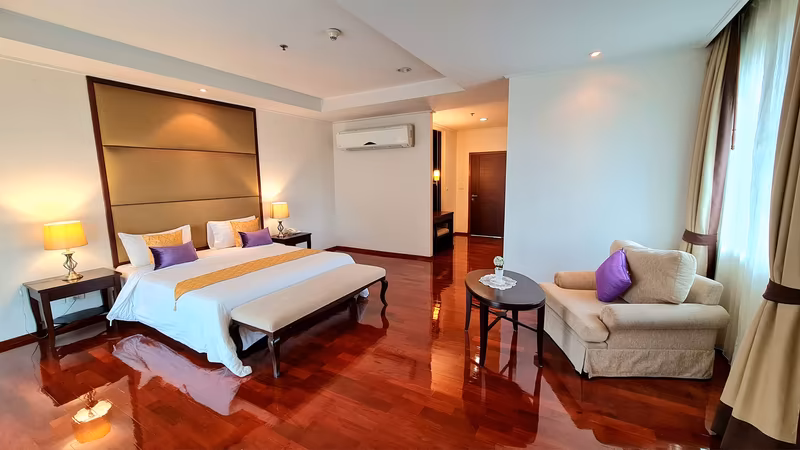 Piyathip Place Serviced Apartment - Image 13