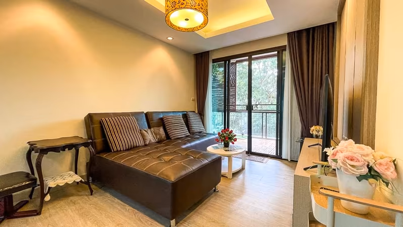 Mountain Front Condo - Image 1