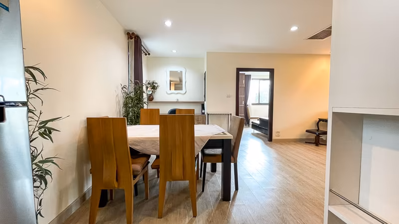 Mountain Front Condo - Image 10