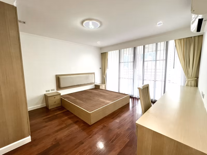 Acadamia Grand Tower - Image 5