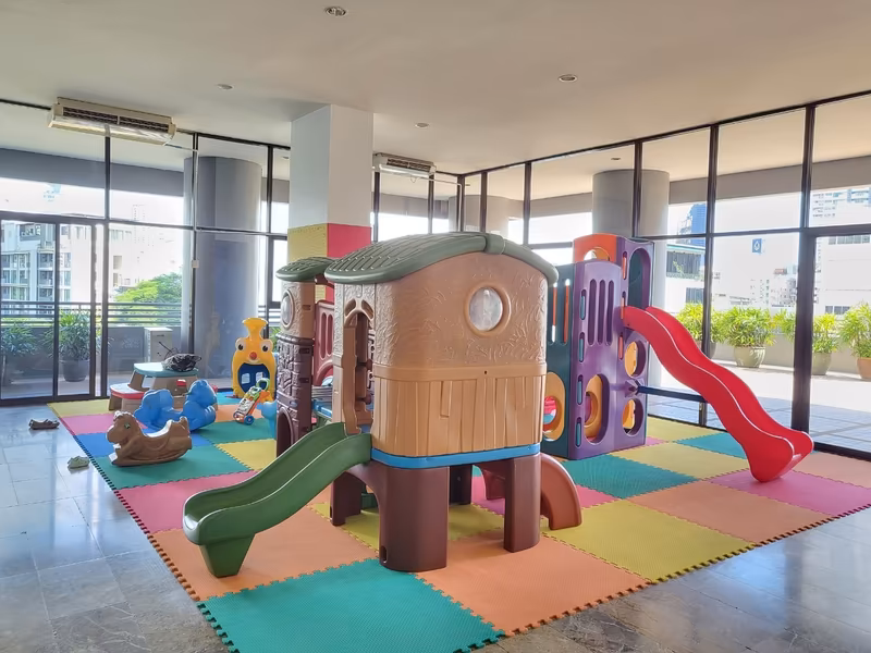 Acadamia Grand Tower - Image 16