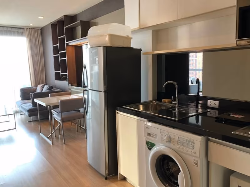 properties%2F08hndkbxOns3ZxInIeiu%2Fimages%2Fskywalk-condominium-10-low-res.avif