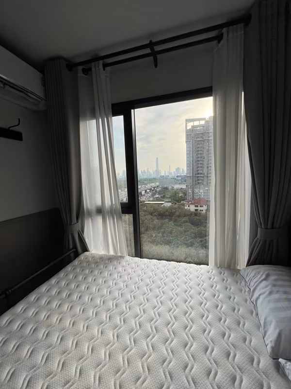 Life Asoke Hype - Image 6