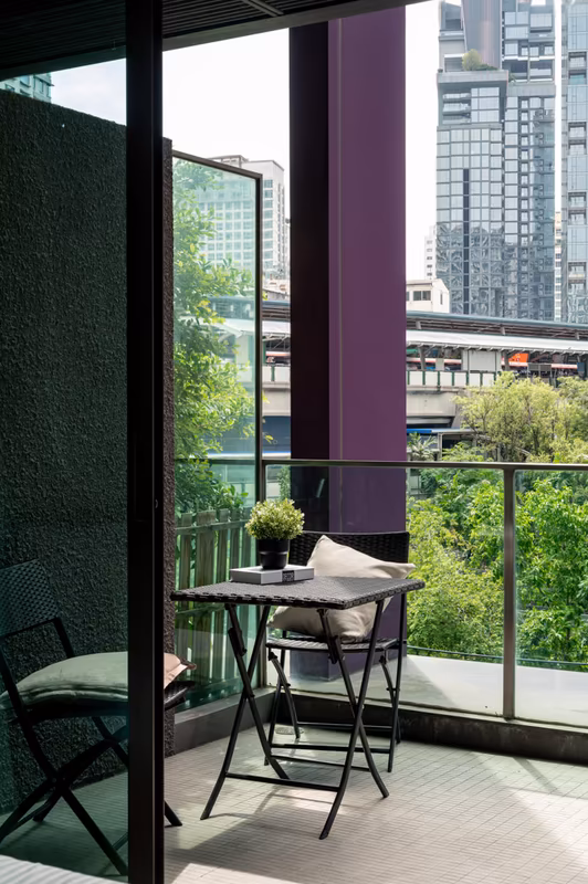 Noble Remix Thonglor - Image 2