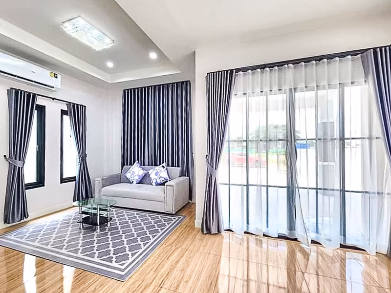 4 Bedroom House For Rent in Ban Waen, Hang Dong, Chiang Mai - Image 11