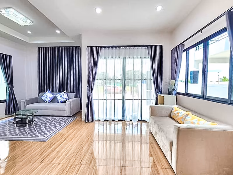 4 Bedroom House For Rent in Ban Waen, Hang Dong, Chiang Mai - Image 13