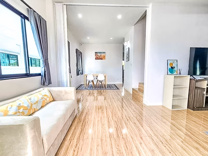 4 Bedroom House For Rent in Ban Waen, Hang Dong, Chiang Mai - Image 6
