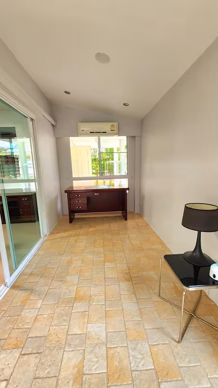 3 Bedroom House For Rent in Phra Sing, Mueang Chiang Mai, Chiang Mai - Image 11