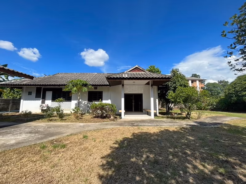 2 Bedroom House For Rent in Phra Sing, Mueang Chiang Mai, Chiang Mai - Image 6