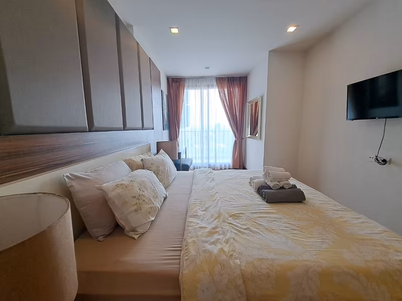 Astra Condo - Image 10