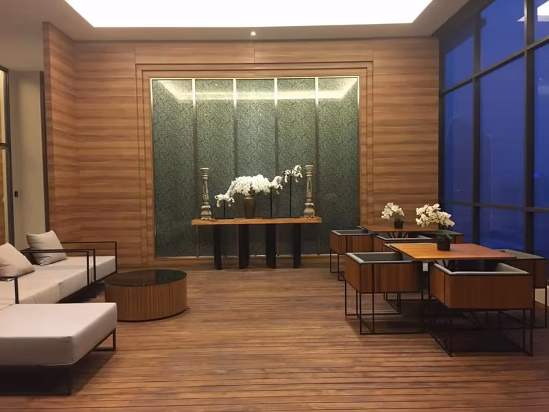 The ESSE Asoke - Image 6
